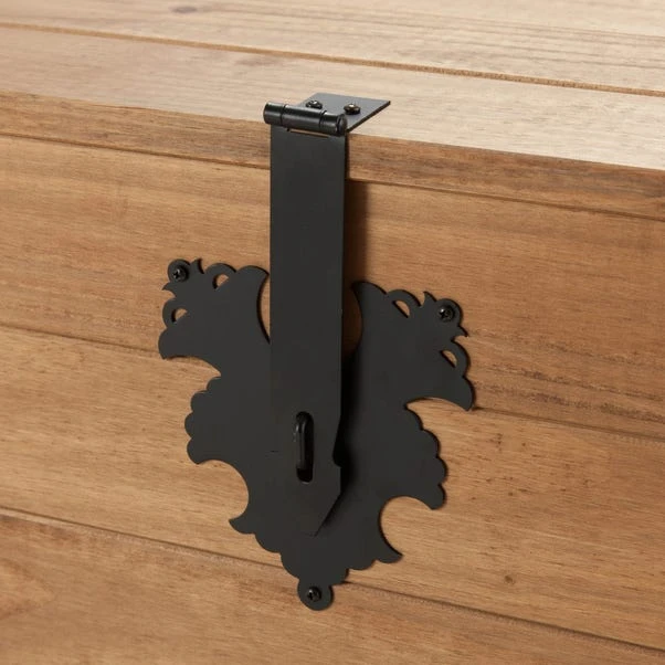 Seconique Corona Pine Storage Trunk Seconique Corona Pine Storage Trunk -Harmony Furniture Store 1000108058 alt04